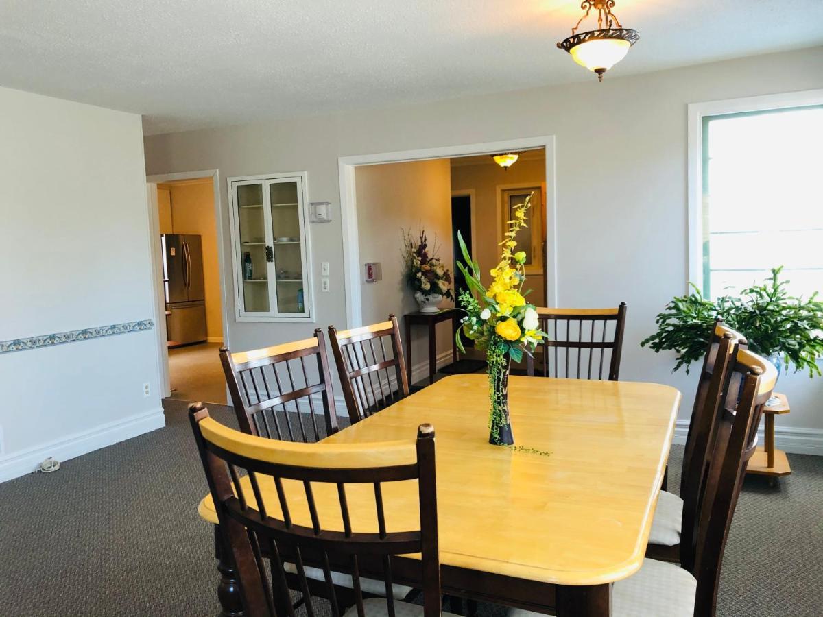 Downtown Whitehorse 2 Bedroom House Exterior foto